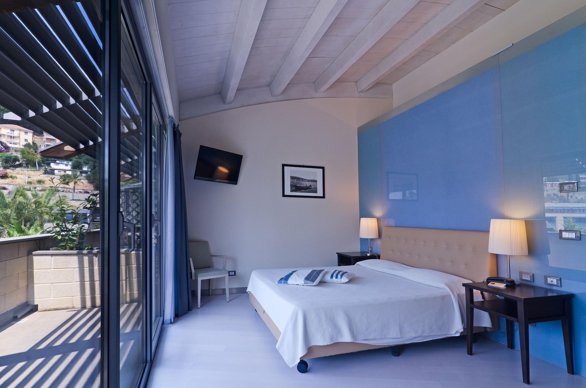 Hotel Riviera Dei Fiori سان لورينسو أل ماري المظهر الخارجي الصورة