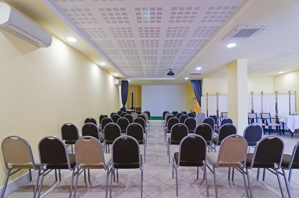 Hotel Riviera Dei Fiori سان لورينسو أل ماري المظهر الخارجي الصورة